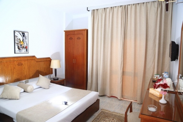 Minamark Beach Resort