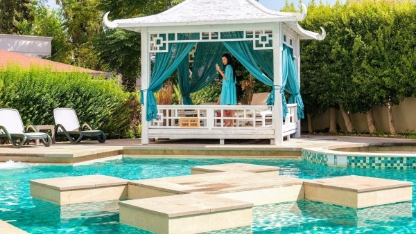 Crystal Admiral Resort Suites & Spa *****