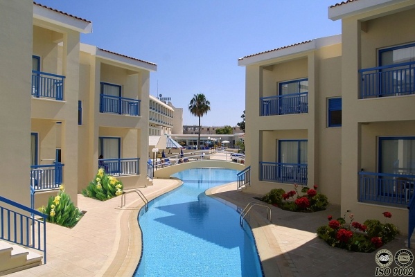 Kissos Hotel
