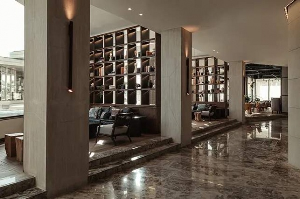 AX Odycy Hotel 2025 tél