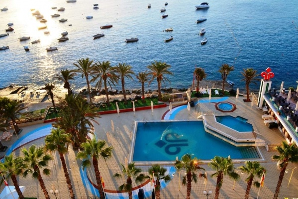 Qawra Palace Hotel 2025 tél
