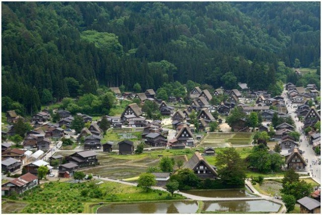 A japán tavasz ünnepe - csoportos nagykörút magyar idegenvezetéssel 2026.04.05-17.