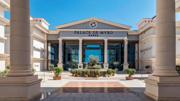 Sarena De Muro - 8 éjszakás