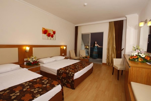 Cenger Beach Resort & Spa *****