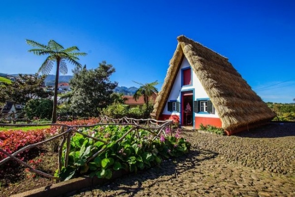 Madeira, az örök tavasz szigete - csoportos út magyar idegenvezetővel 2026.04.06-13.