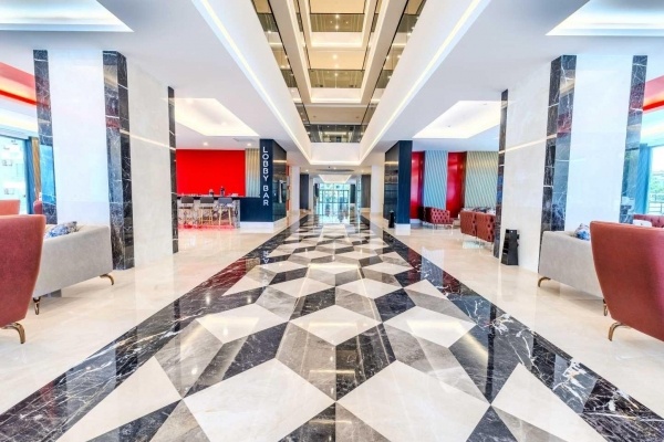 Granada Luxury Red +16 Adult *****