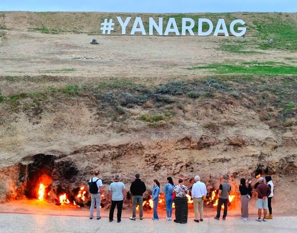 Azerbajdzsán, a Kaukázus 1001 színű szőnyege ***