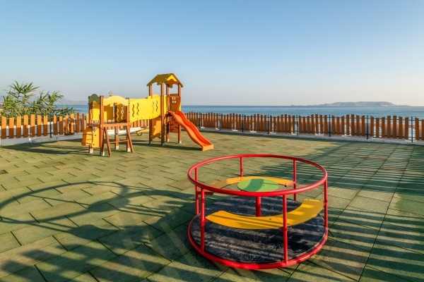 THEMIS BEACH HOTEL ****