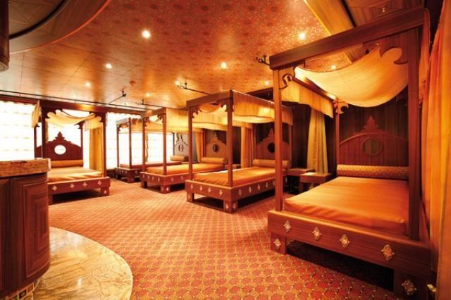 Mozaikok és oszlopfők - csoportos hajóút autóbusszal Velencéből