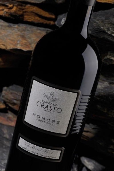 Bortúra Portoban és a Douro-völgyben ****