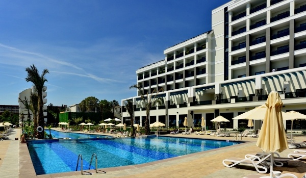 Seaden Valentine Resort & Spa Hotel***** - AI 16+, repülővel