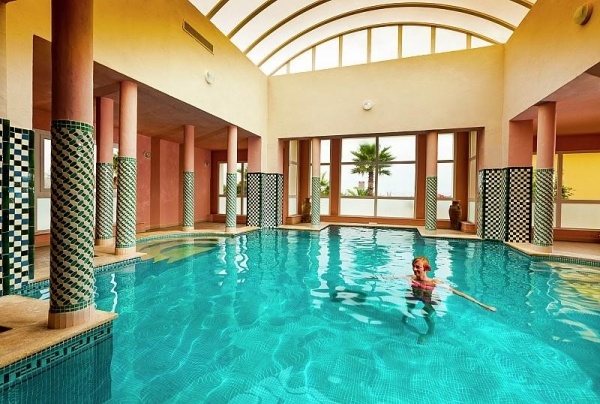 CALIMERA EL BORJ ****