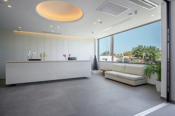 Hotel Phos****RE 18+, repülővel