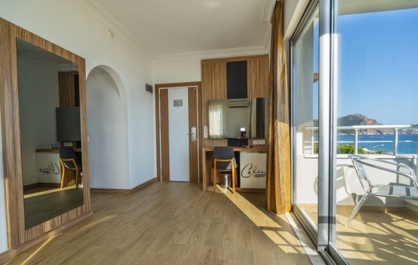 Kleopatra Celine Hotel ****