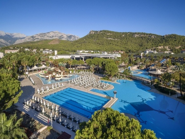 Dobedan World Palace(ex.brand Alva Donna World Palace) *****