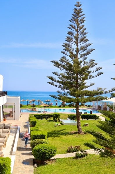 GERANIOTIS HOTEL & RESORT ****