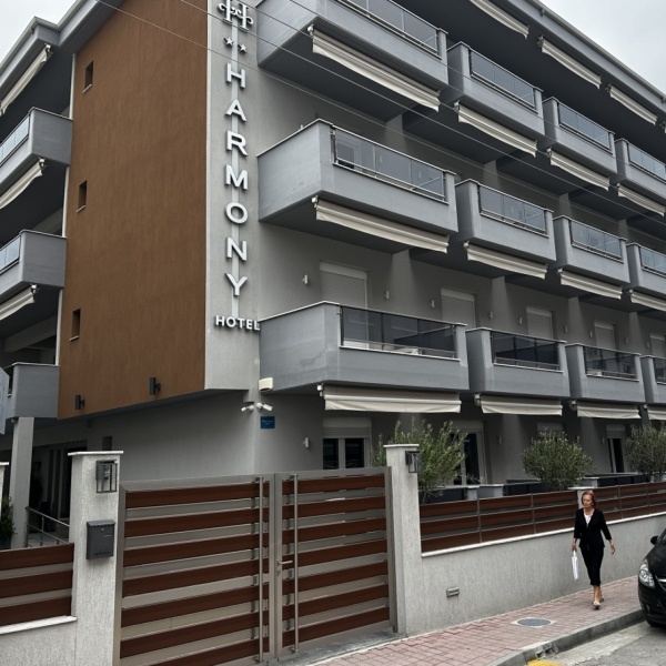 Harmony Hotel Apartmanház (Busz)