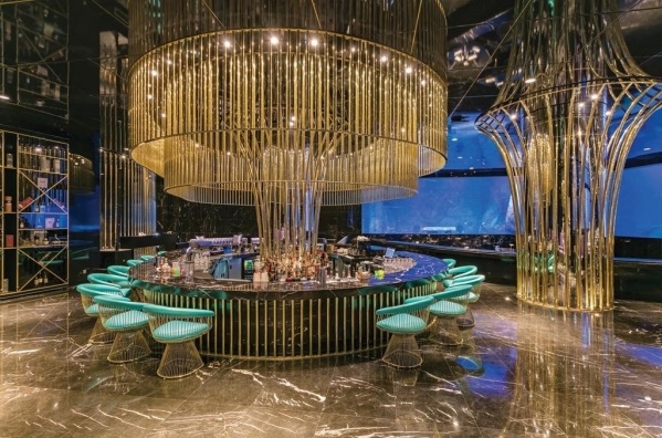 THE LAND OF LEGENDS KINGDOM *****