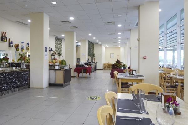 Grand Hotel Nirvana ****