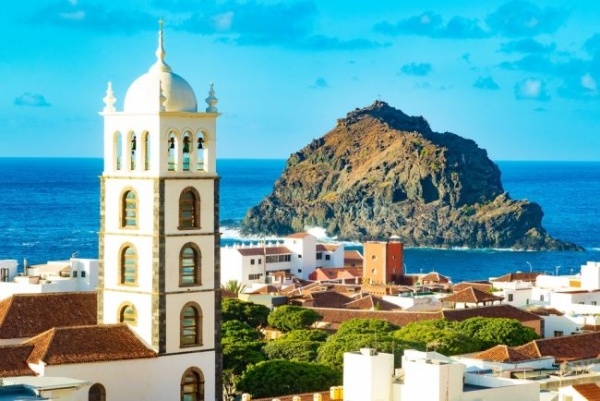 Tenerife, a Kanári-szigetek ékköve - csoportos utazás magyar idegenvezetéssel 2026.07.01-08.