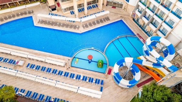 Ramada Resort By Wyndham Side ****