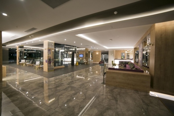 Sailors Beach Club *****