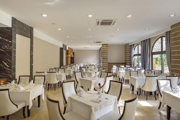 Royal Holiday Palace *****