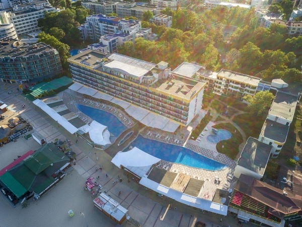 Glarus Sunny Beach ***