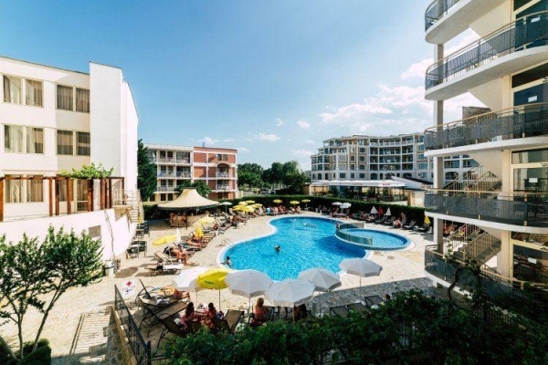 Golden Dune (Ex. Kavkaz) ****