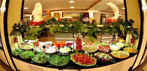 First Class Hotel *****