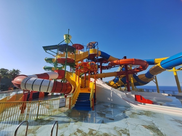 AQUAPARK VILLAGE ***+