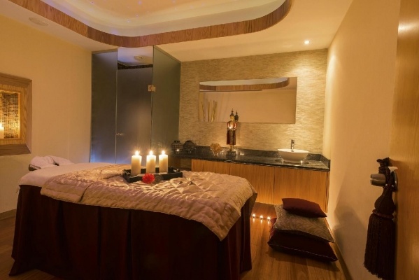 Constantinou Bros Athena Beach Hotel ****