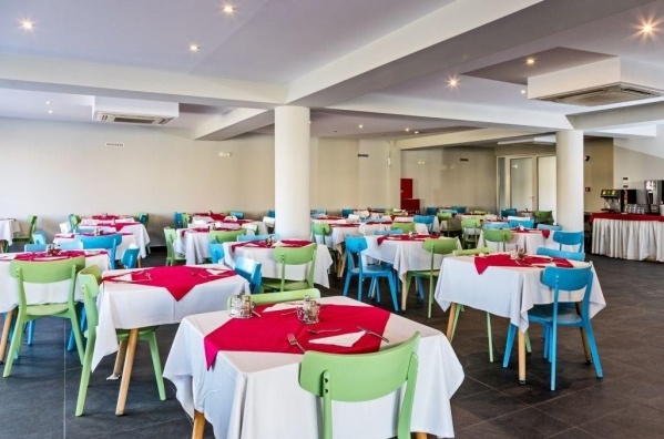 White Olive Premium Laganas ****