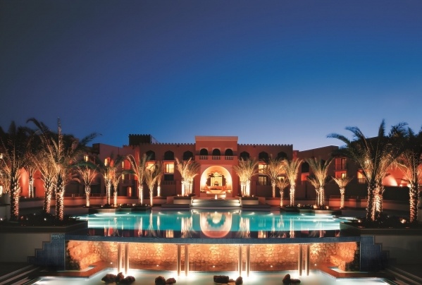 The Al Husn Muscat Hotel (Waldorf Astoria Affiliate) - 5 éjszakás