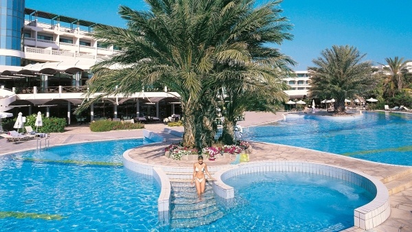 Constantinou Bros Athena Beach Hotel - 4 éjszakás