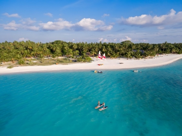 Meeru Island Resort & Spa - 4 éjszakás