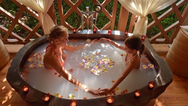 Dreamland Maldives - The Unique Sea & Lake Resort Spa - 4 éjszakás