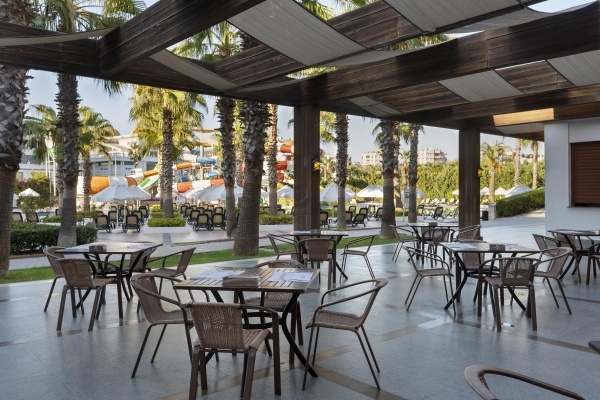 Sherwood Exclusive Lara *****