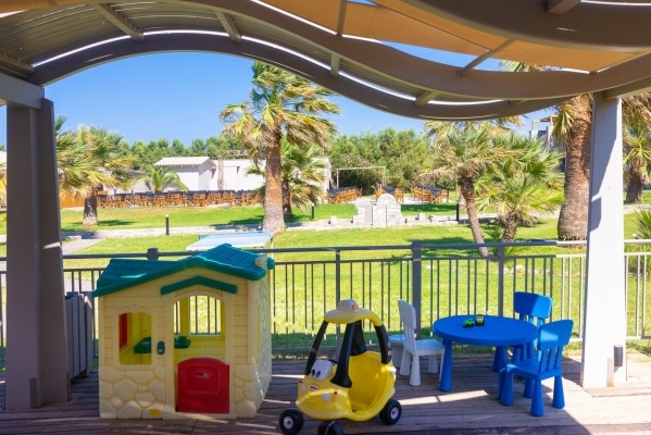 Eliros Mare Beach Front Poem