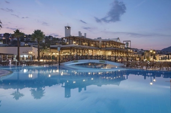 SELECTUM COLOURS BODRUM *****