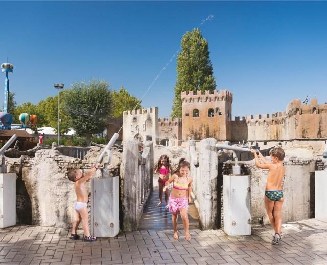 Rimini -tengerparti nyaralás színes programokkal 7 nap/6 éj