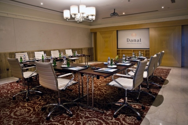 Danat Jebel Dhanna Resort