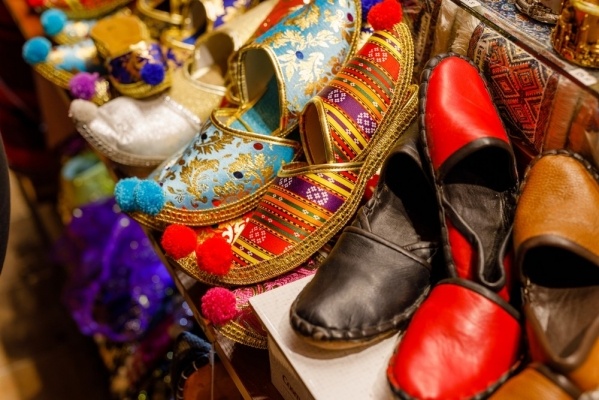 Street Art fotózás Isztambulban Ritter Doronnal, repülővel