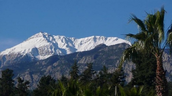 Kis-Ázsia és a Földközi-tenger napfény útján ****