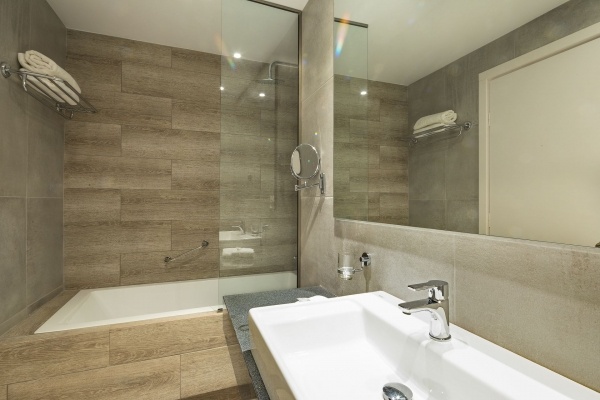 Hotel Delfinia****-FP, egyénileg