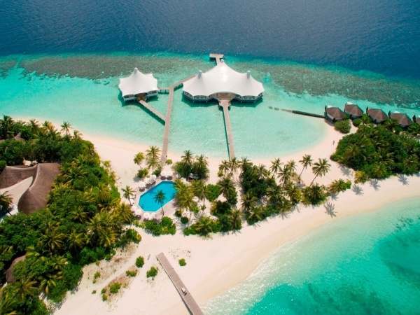 Safari Island Resort - 14 éjszakás