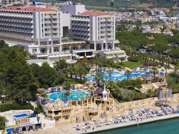 Fantasia Hotel De Luxe Kusadasi *****
