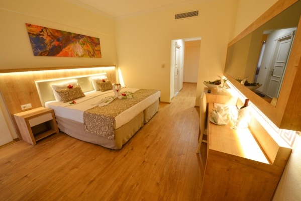 Cesars Side - 4 éjszakás