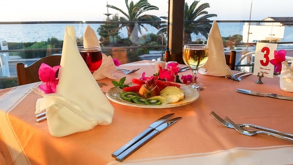 BELAIR BEACH HOTEL ****