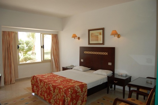 Menaville Resort Safaga ****